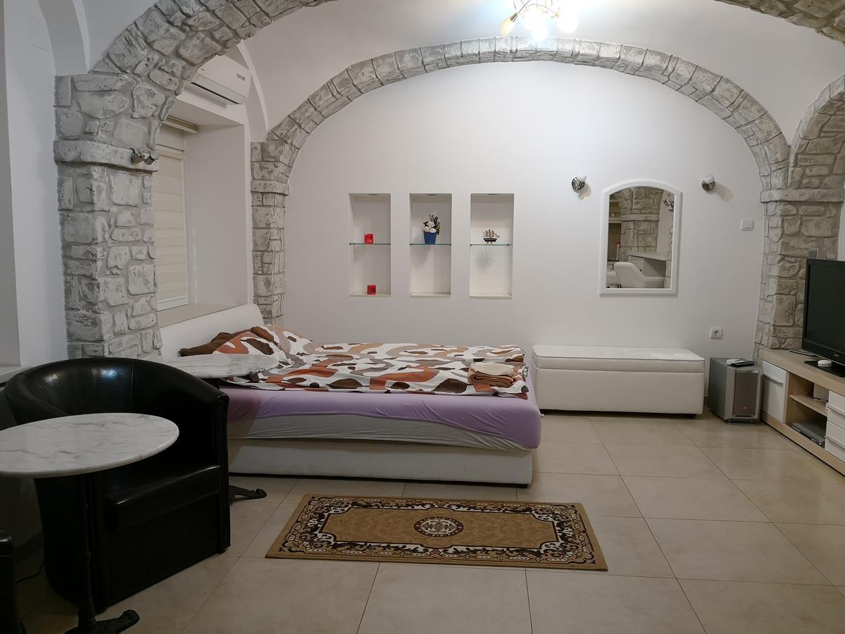 Apartment Zemun Old Town Center Belgrad Exterior foto