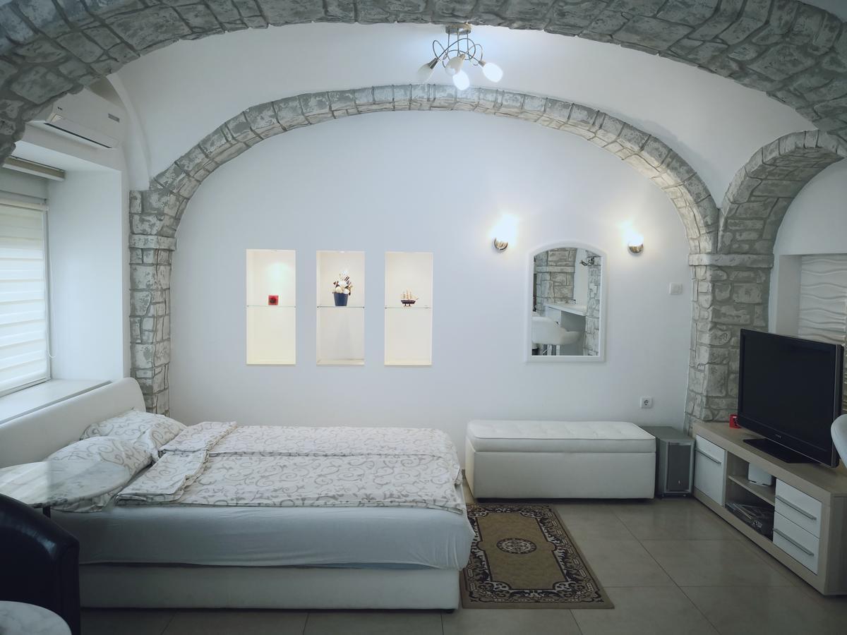 Apartment Zemun Old Town Center Belgrad Exterior foto